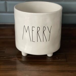 Rae dunn flower pot
